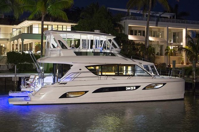 New Power Catamaran for Sale 2014 Aquila 484 Boat Highlights